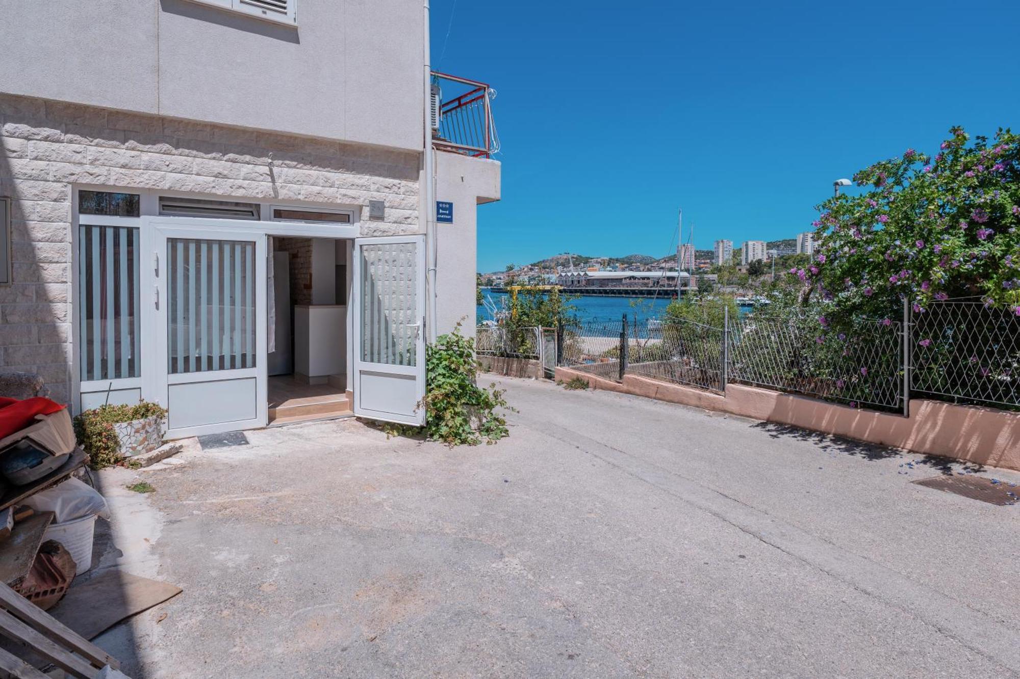 Apartments Ema Šibenik Eksteriør bilde