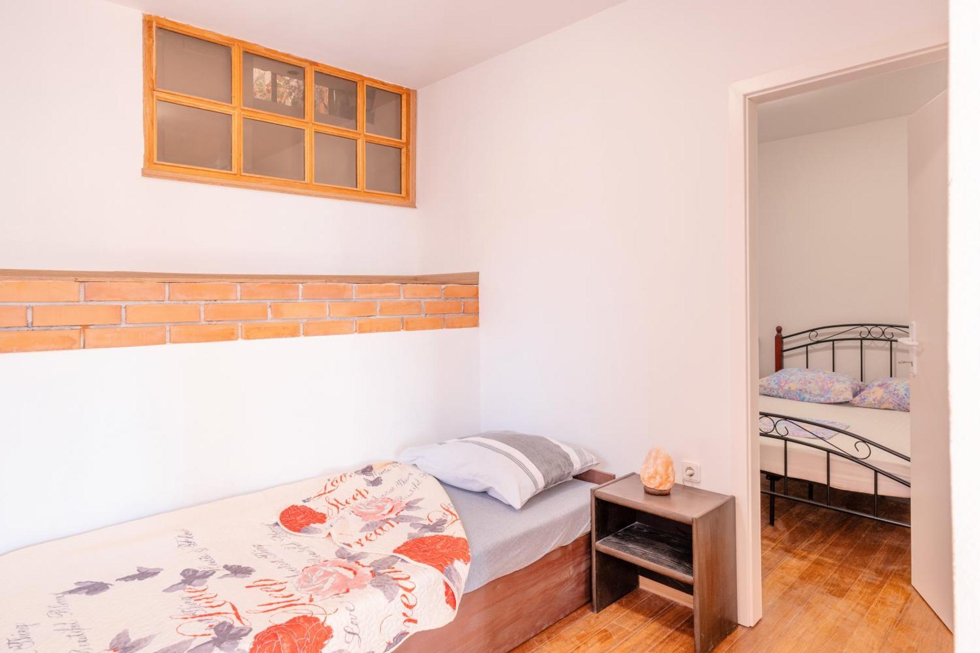 Apartments Ema Šibenik Eksteriør bilde