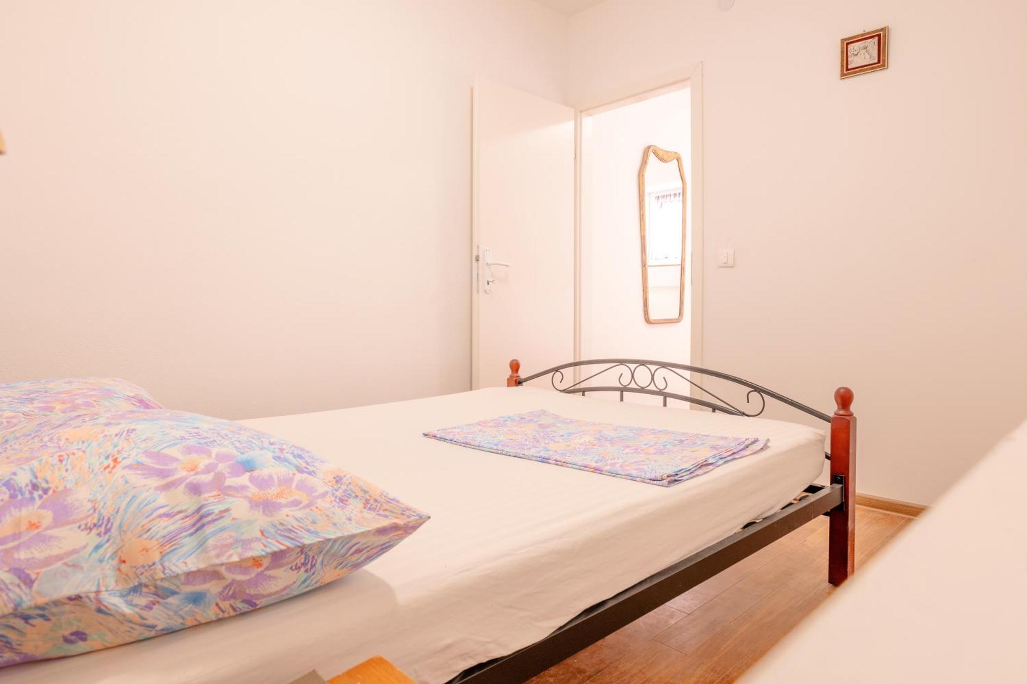 Apartments Ema Šibenik Eksteriør bilde