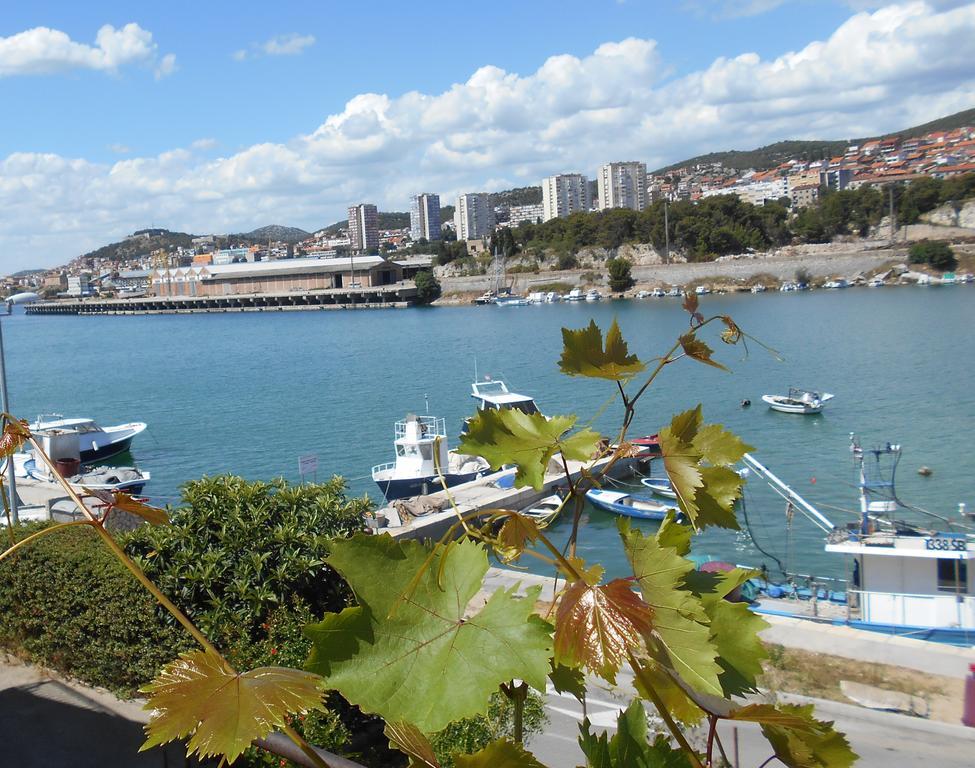 Apartments Ema Šibenik Eksteriør bilde