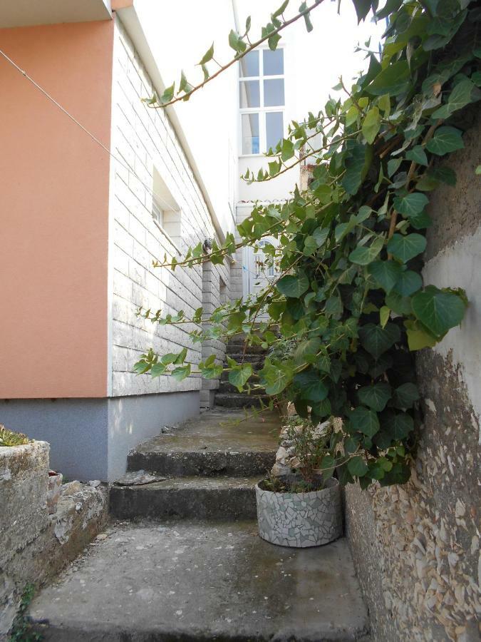 Apartments Ema Šibenik Eksteriør bilde